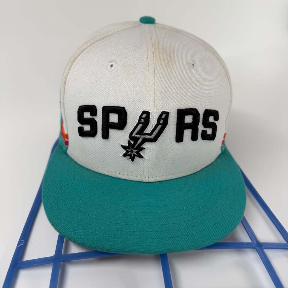 New Era San Antonio Spurs 7 1/8 City Edition Fitted Hat